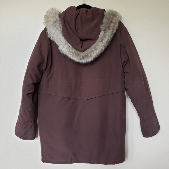 Halston Brown Coyote Fur Hood Zip Up Winter Coat - Picture 10 of 14